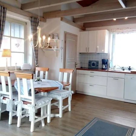 Huus An De Kust Apartment *